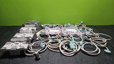 Mixed Lot Including 20 x Philips M3081-61626 Connectors and 5 x Philps Module Pole Clamps