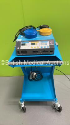 Covidien Force FX-8CS Electrosurgical / Diathermy Unit on Stand with Dual Footswitch and Bipolar Footswitch (Powers Up) *S/N S3H10136AX*