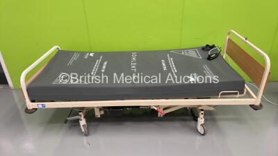 Huntleigh Electric Hospital Bed with Mattress and Controller (Powers Up)