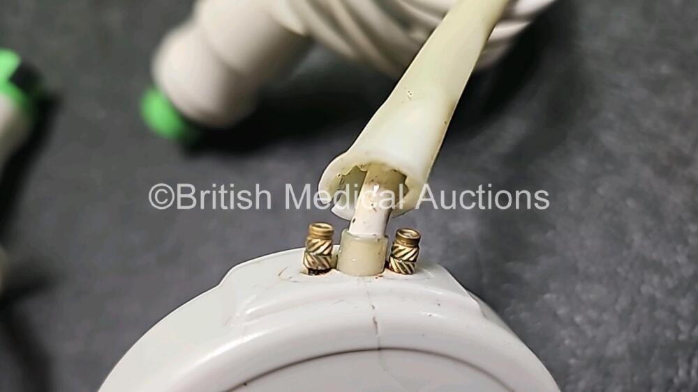 1 x Sonicaid TOCO Transducer ( Cracked and Damaged Casing/Cables See Photos) and 5 x Sonicaid