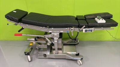 Maquet betamaquet Electric Operating Table Model 1145.62AO on Maquet 3113.1052 Base Unit with 2 x Remote Controllers and Cushions (Powers Up)