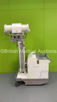 GE AMX 4 Plus IEC Mobile X-Ray Model No 2275938 (Powers Up with Key - Key Included) *S/N 986207WK9* **Mfd 03/2004**