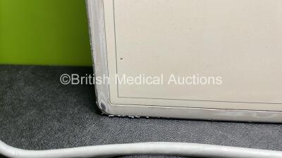 Canon CXDI-55G DR Portable Flat Panel Detector (Damage to Casing - See Photos) - 4