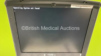 GE Vivid q Portable Ultrasound Scanner Ref H45041FM *S/N 056170Vq* **Mfd 09/2016** with 1 x Transducer / Probe M4S-RS Ref 5308251 *Mfd 2016-07* (Powers Up HDD REMOVED) - 3