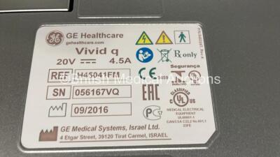 GE Vivid q Portable Ultrasound Scanner Ref H45041FM *S/N 056167VQ* **Mfd 09/2016** with 1 x Transducer / Probe M4S-RS Ref 5308251 *Mfd 2016-07* (HDD REMOVED - Draws Power with Blank Screen) - 7