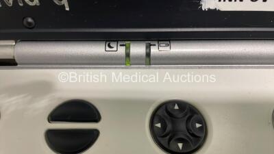 GE Vivid q Portable Ultrasound Scanner Ref H45041FM *S/N 056167VQ* **Mfd 09/2016** with 1 x Transducer / Probe M4S-RS Ref 5308251 *Mfd 2016-07* (HDD REMOVED - Draws Power with Blank Screen) - 8