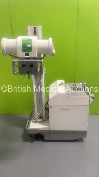 GE AMX 4 Plus IEC Mobile X-Ray System Model No 2275938 (Powers Up with Key - Key Included) *S/N 969795WK4* **Mfd 01/2004**