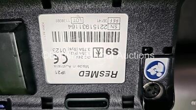 15 x ResMed S9 Escape EPR CPAP Units with 6 x Power Supplies (All Power Up, 1 x Missing Dial and Damaged Casing - See Photos) * SN 22151931164 / 22151750360 / 22151803520 / 22161558202 / 23132013318 / 22171859115 / 22161424277 / 22151750342 / 23122291473 - 9