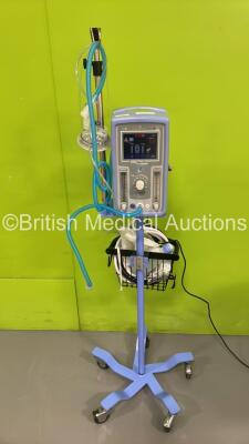Viasys Infant Flow SiPAP on Stand Part No 675-CFG-004 with Hoses (Powers Up)