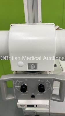 GE AMX 4 Plus IEC Mobile X-Ray Model No 2275938 (Powers Up with Donor Key - Key Not Included - Drives Only Message Displayed) *S/N 982294WK1* **Mfd 09/2003** - 7