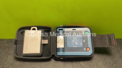 Philips Heartstart FRx Defibrillator in Carry Case (Untested Due to Missing Battery) *SN B11I-01295*