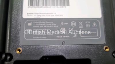 2 x Philips Heartstart FR3 Defibrillators (Both Power Up with Stock Battery Stock Battery Not Included) In Carry Cases *SN C17A00189 / C16L00878* - 5