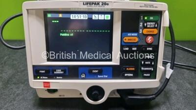 Physio Control Medtronic Lifepak 20e Defibrillator / Monitor *Mfd 2017* Ref 99507-000095 PN 3202487-361 (Powers Up, Slight Damage to Casing and Missing Door) Including Pacer, ECG and Printer Options with Paddle Lead and 3 Lead ECG Lead *SN 45543104* - 2