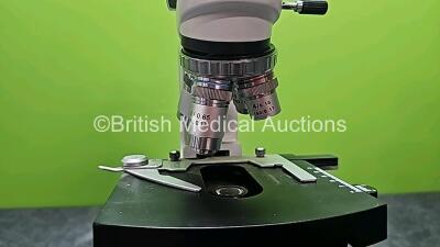 1 x Swift Trinocular Compound Lab Microscope (No Power) with 2 x WF25X Eyepieces and 4 x Optics Including 40/0.65, 10/0.25, 100/1.25 Oil and 4/0.10 *SN 1800547* - 9