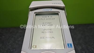 Abbott i-STAT 1 Portable Clinical Analyzer Handheld Blood Analyzer (Powers Up) with 1 x i-STAT 1 Docking Station (No Power Supply) *SN 323468 / DRS-28578* - 5