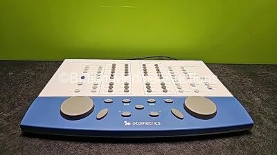 Otometrics Madsen Astera 2 Audiometer Control Panel Ref 8-69-40800 (Powers Up) *SN 945593* *H*