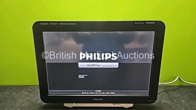 Philips IntelliVue MX800 Touch Screen Patient Monitor Software Rev J.10.50 *Mfd 2014* (Powers Up and Damaged Casing - See Photo)