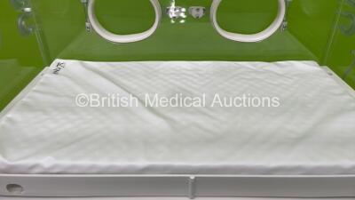 Hill-Rom Air-Shields Infant Incubator Version 2.18 with Mattress (Powers Up) *S/N PS07540* - 3