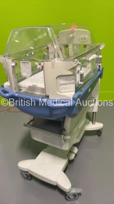 Drager Caleo Infant Incubator Version 2.01 with Mattress (Powers Up) - 5