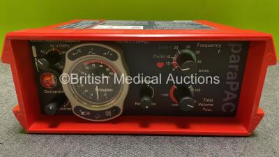 Smiths Pneupac paraPAC 2D Ventilator with Hose (Hose Missing in Photo) - 2