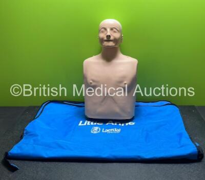 Laerdal Training Manikin in Carry Bag *H*