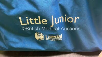 4 x Laerdal Little Junior Training Manikins in Large Carry Bag *H* - 4