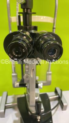 Haag Streit Bern SL900 Slit Lamp with 2 x 10x Eyepiece and Chin Rest on Hydraulic Table (Powers Up - 1 x Missing Rail Wheel) - 5