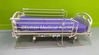 Hill-Rom Electric Hospital Bed with Mattress and Controller (No Power) *S/N 121053*