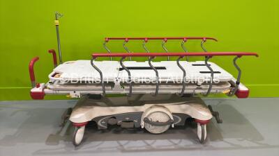 Stryker 1115 Prime Series Big Wheel Patient Trolley (Hydraulics Tested Working) *S/N 1509036365*