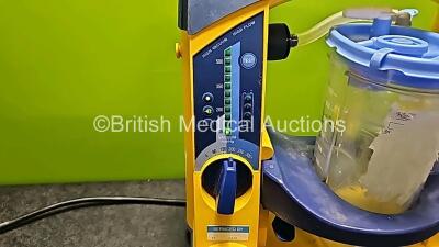 Laerdal LSU Suction Unit (Powers Up - Missing Battery) with Suction Cup *SN 78120781713* - 4