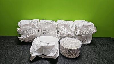 40 x Intersurgical Drum CO2 Absorbent Cartridges Ref 2186000 *10 x Expiry Date 2026 - 30 x Expiry Date 2028* (10 x in Photo - 40 x in Total)