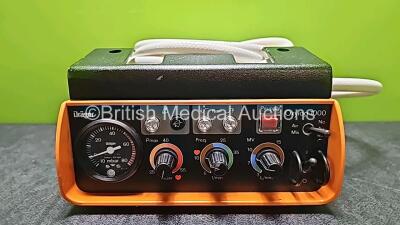 Drager Oxylog 1000 Ventilator with Hose Ref 2M85780-19