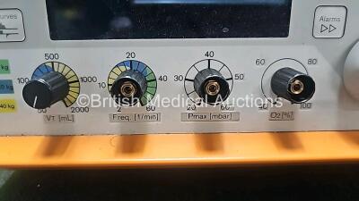 Drager Oxylog 3000 Transport Ventilator Ref 2M86955-16 (No Power and No Power Supply - Missing Caps From Dials - See Photo) *SN SSAL-0143* - 3