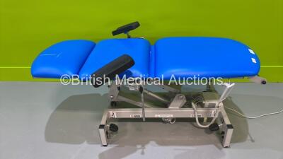 Sunflower Electric Patient Examination Couch with Controller (Powers Up)