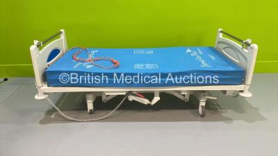 Huntleigh Contoura 480 Electric Hospital Bed with Mattress and Controller (Powers Up) *LP*