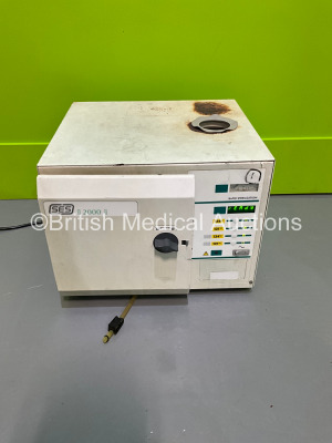 Eschmann SES 2000 Autoclave *Mfd - 2004* (Powers Up, Missing Cap - See Pictures)