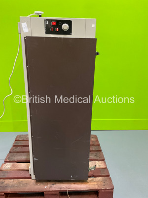 JW Hospital Equipment Warming Cabinet (Powers Up)