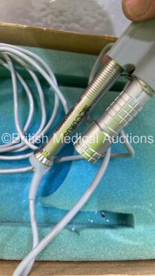 Alcon Surgical Accurus 800CS Phaco Machine with Accurus Brightness Illuminator, Alcon Footswitch, Alcon Fragmentation Handpiece and Alcon Remote Control (Powers Up) * Mfd 2007 * - 8