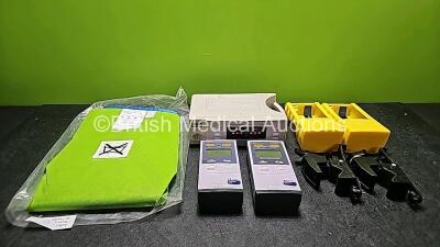 Mixed Lot Including 2 x Covidien Nellcor SpO2 Portable Bedside Capnograph/Pulse Oximeters (Both No Power - Suspected Flat Batteries) with 2 x Protectors and Pole Clamps, 1 x Nellcor Puritan Bennett NPB-290 Oximeter (Powers Up) and 1 x Liko Solo Highback S