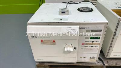 Eschmann Little Sister 3 Autoclave (Powers Up with Error 4)