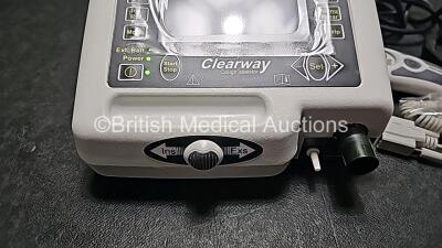 B & D Electromedical Nippy Clearway Cough Assistor Unit with Power Lead and Clearway Controller in Carry Bag (Powers Up) - 4