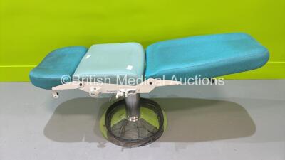 Beaumond Hydraulic Patient Chair (Hydraulics Tested Working) *S/N 082401482-216077*