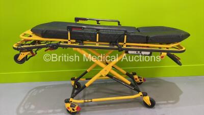 Stryker LX Hydraulic Ambulance Stretcher with Mattress (Hydraulics Tested Working) - 7