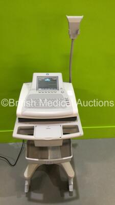 GE MAC 3500 ECG Machine on Stand (Powers Up - Crack to Trim - See Pictures)