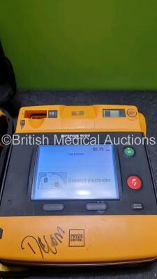 2 x Medtronic Physio Control Lifepak 1000 Defibrillators *Mfd - 2012* (Both Power Up) - 3