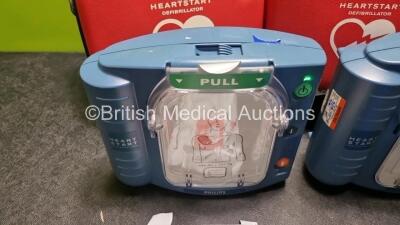 2 x Philips Heartstart HS1 Defibrillators (Both Power Up) In Carry Case with 2 x Ref M5070A Batteries *Install Before - 2023* - 4