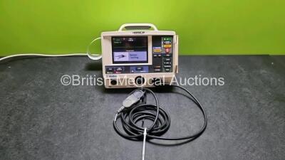 Physio Control Medtronic Lifepak 20 Defibrillator / Monitor (Powers Up) with 3 Lead ECG Lead, Paddle Lead and Code Management Module with C02 Module