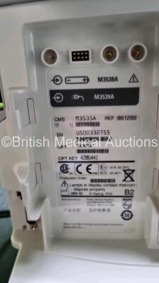 Philips Heartstart MRx Defibrillator (Powers Up) Including Pacer ,ECG, C02, SpO2 NIBP and Printer Options with External Paddle Dock with External Hard Paddles, 1 x Paddle Lead, 1 x 3 Lead ECG Lead, 1 x Philips M3725A Test Load, 1 x Philips M3538A Battery - 6