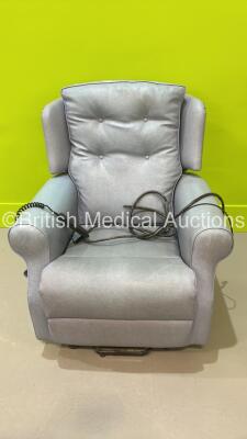 Patient Chair (Damaged)