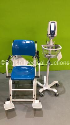 1 x Marsden Wheelchair Weighing Scales and 1 x Welch Allyn SPOT Vital Signs Monitor on Stand (Powers Up) *S/N 201402851*